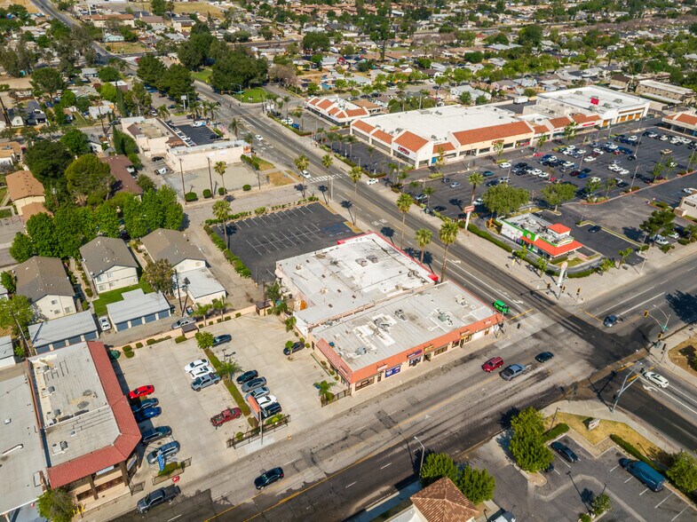 More Photos Of 127 W 40th St, San Bernardino General Retail For Sale