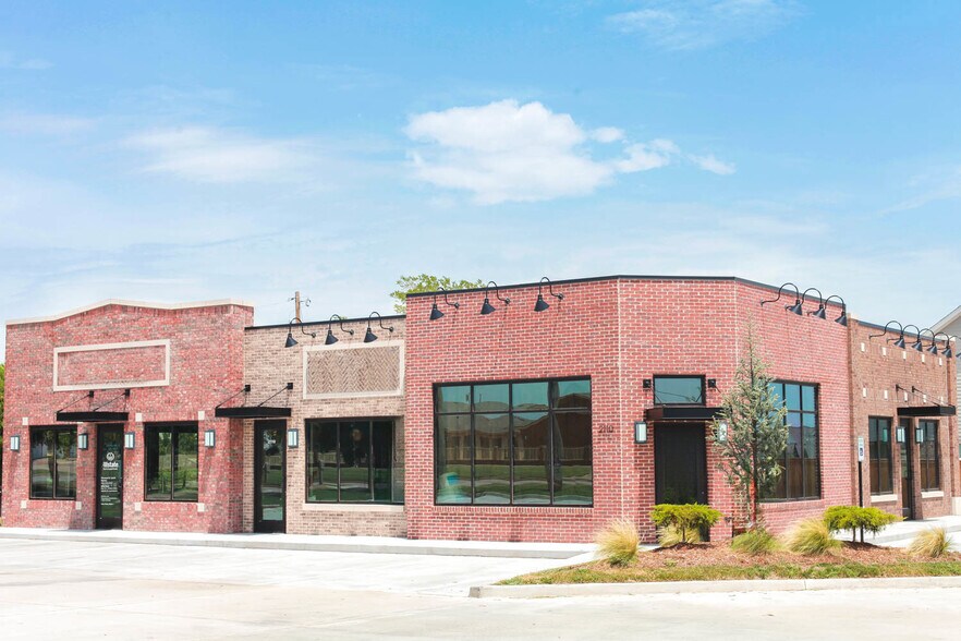 Primary Photo Of 2110 N Eastern Ave, Moore General Retail For Lease