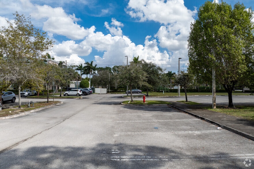 More Photos Of 100 Civic Center Way, Royal Palm Beach Land For Sale