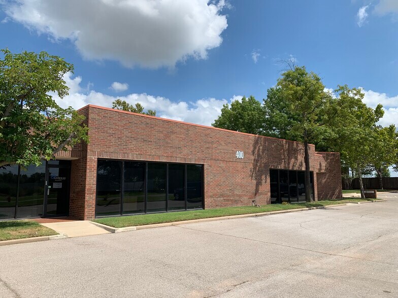More Photos Of 7100 N Classen Blvd, Oklahoma City Office For Lease