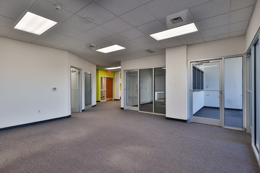 More Photos Of 1 E Broad St, Bethlehem Medical For Sale