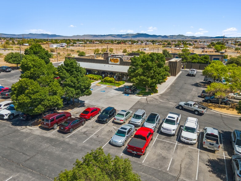 More Photos Of 3520 Stockton Hill Rd, Kingman General Retail For Sale