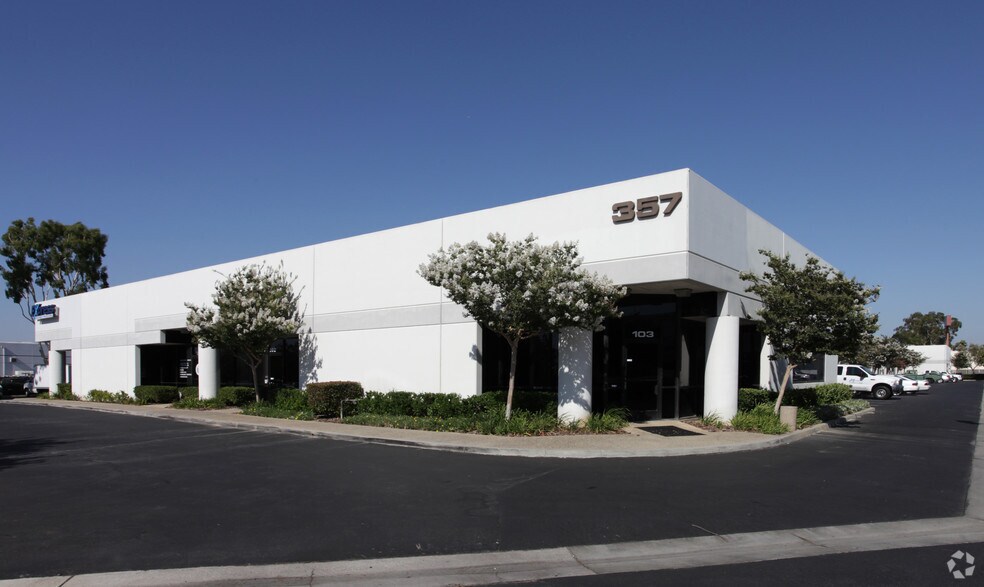 More Photos Of 355 N Sheridan St, Corona Unknown For Lease