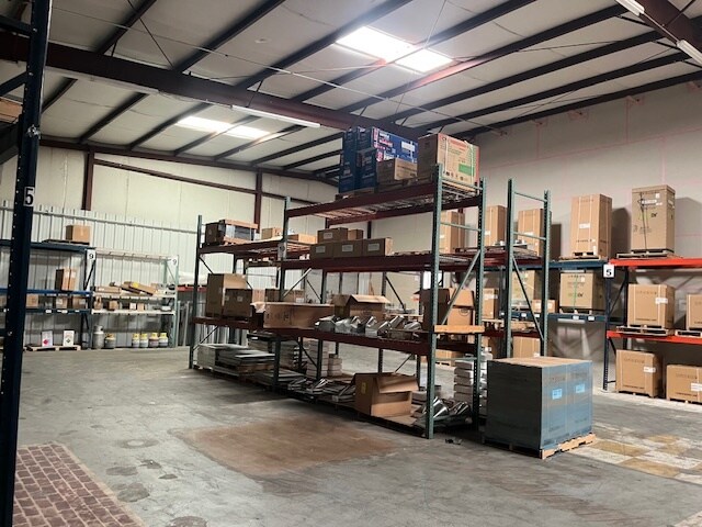 More Photos Of 10676 W Us-80, Forney Warehouse For Lease