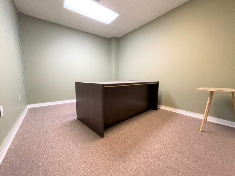 More Photos Of 201 W Morgan St, Wadesboro Office For Sale