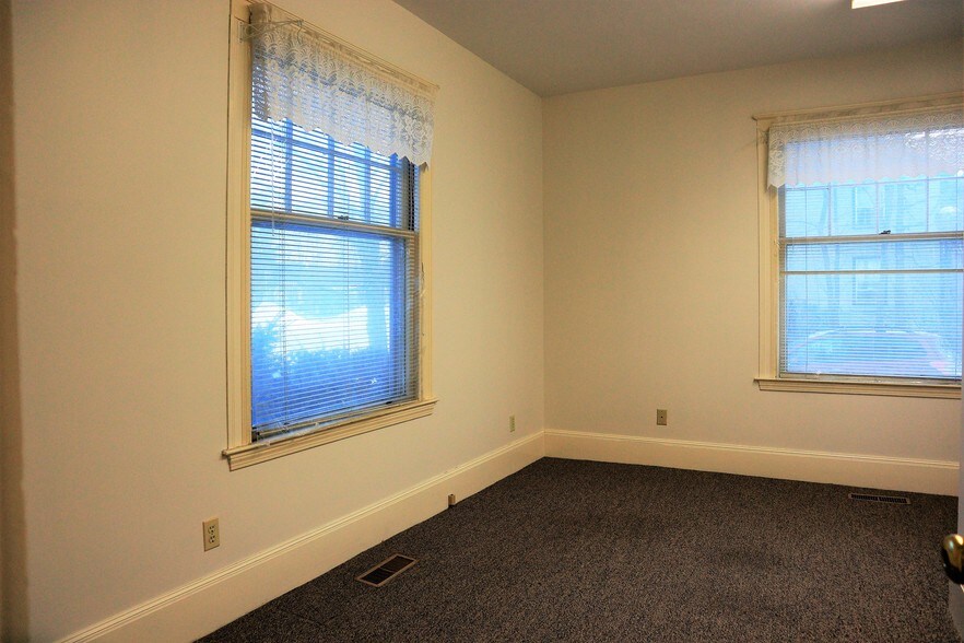 More Photos Of 15 Union St, Milford Office For Lease