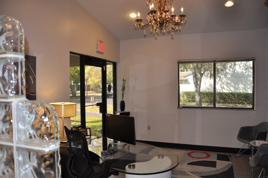 More Photos Of 626 Lakeview Rd, Clearwater Medical For Lease