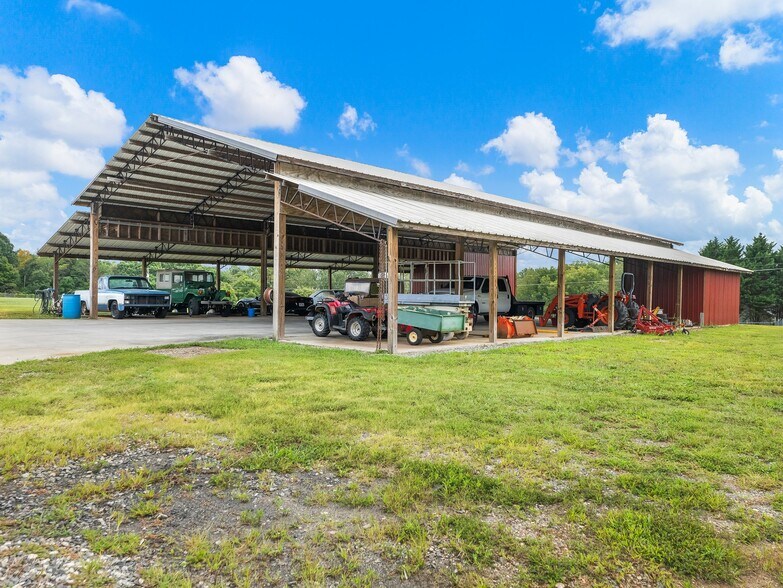 More Photos Of 541 Holiness Campground Rd, Cleveland Contractor Storage Yard For Sale