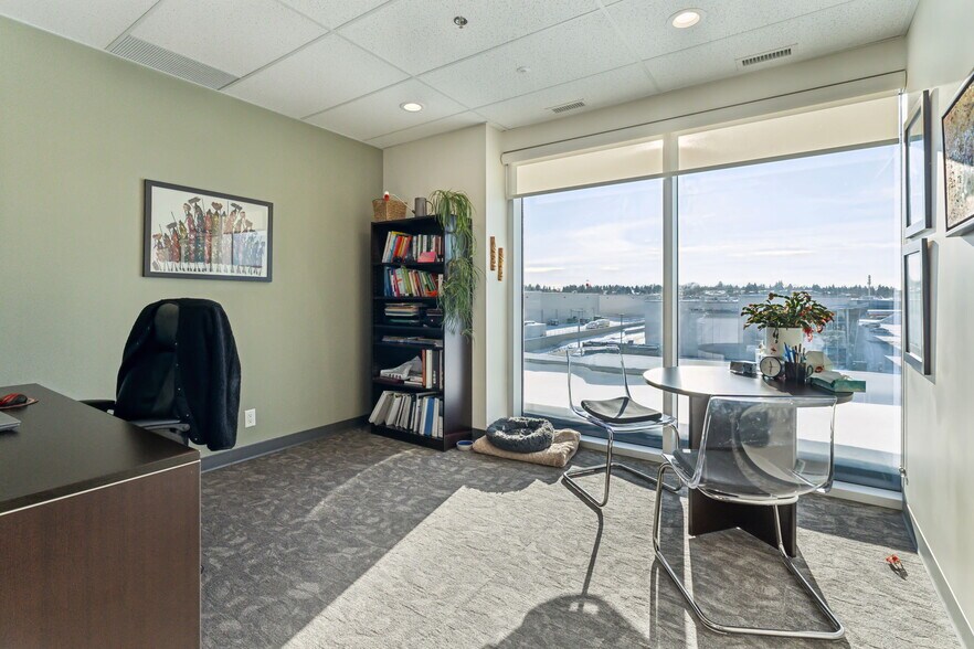 More Photos Of 7005 Fairmount Dr SE, Calgary Medical For Sale