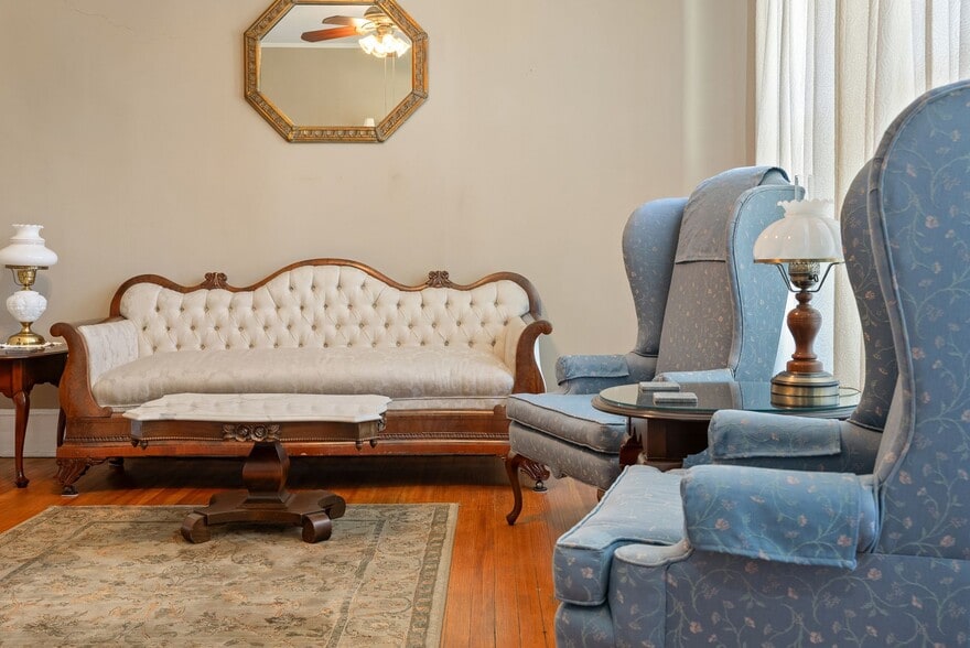 More Photos Of 207 W 2nd Ave, Easley Hospitality For Sale