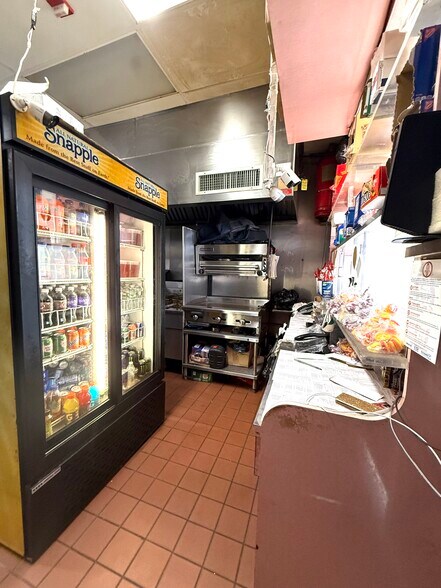 More Photos Of 1468 Haddon Ave, Camden Restaurant For Sale