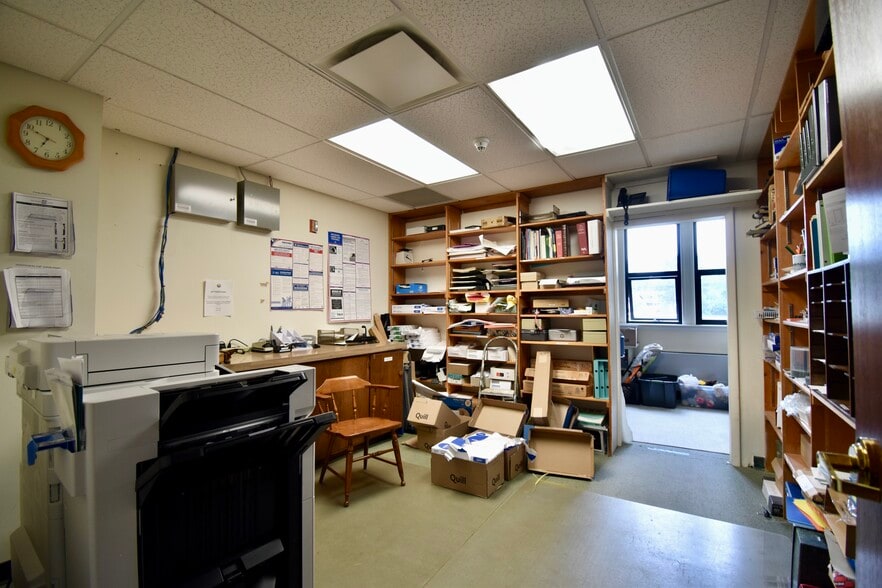 More Photos Of 145 Capital Ave NE, Battle Creek Religious Facility For Sale