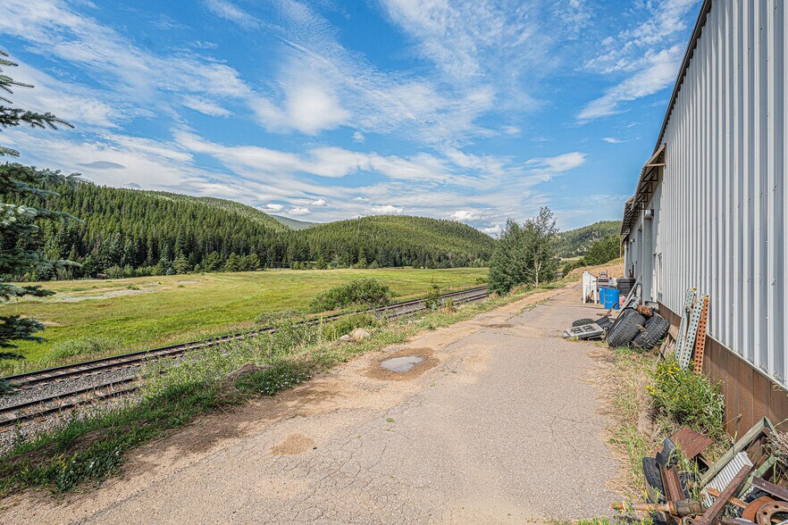 More Photos Of 182 Tolland rd, Rollinsville Self Storage For Sale