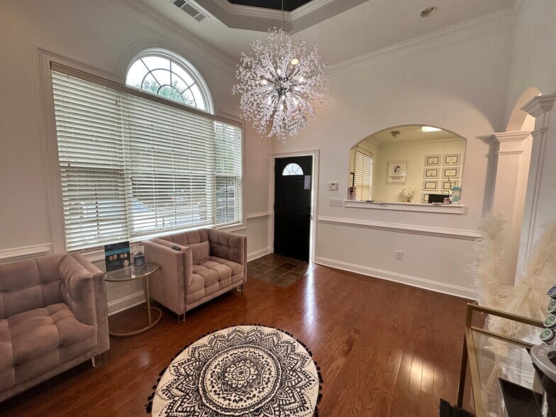 More Photos Of 5915-5925 Iron Gate Trce, Cumming Loft Creative Space For Sale