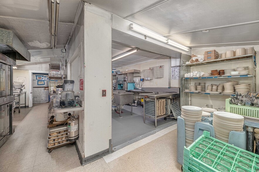 More Photos Of 7 National Park Service Rd, Layton Lodge Meeting Hall For Sale