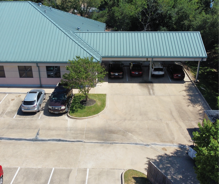 More Photos Of 2010 E Villa Maria Dr, Bryan Office For Lease