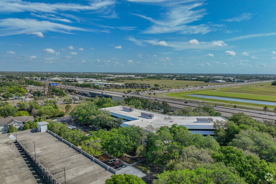 More Photos Of 5130 Eisenhower Blvd, Tampa Office For Lease