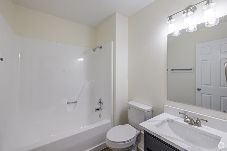 More Photos Of 3020-3044 Donnell Ridge Rd, Conway Apartments For Sale