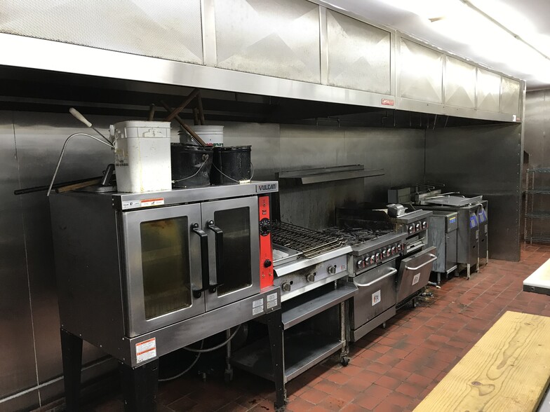 More Photos Of 2360 Pulaski Hwy, North East Restaurant For Sale