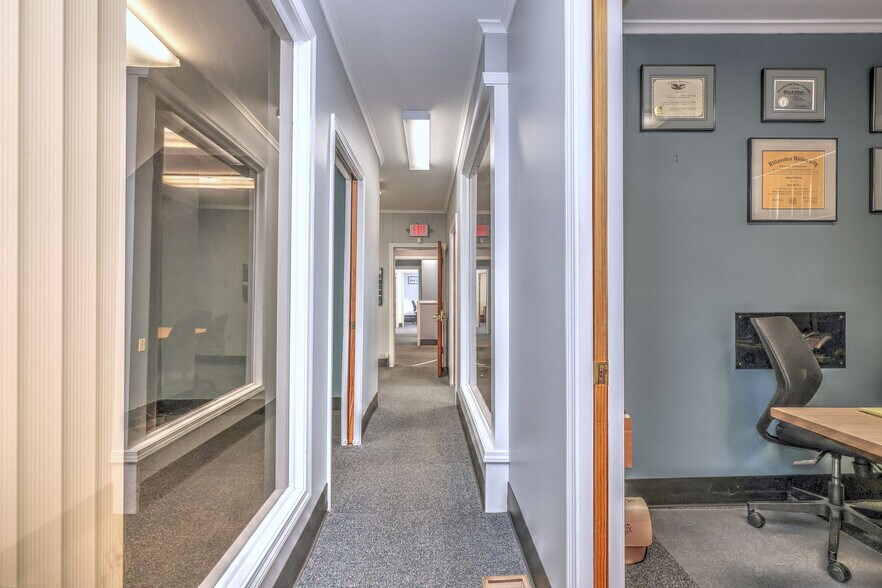 More Photos Of 1948 Chapel St, New Haven Office For Sale
