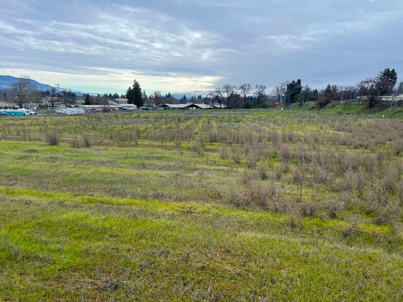 More Photos Of 0 Ford Rd, Ukiah Land For Sale