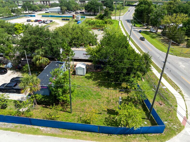 More Photos Of 2585 Jmt Industrial Dr, Apopka Industrial For Sale
