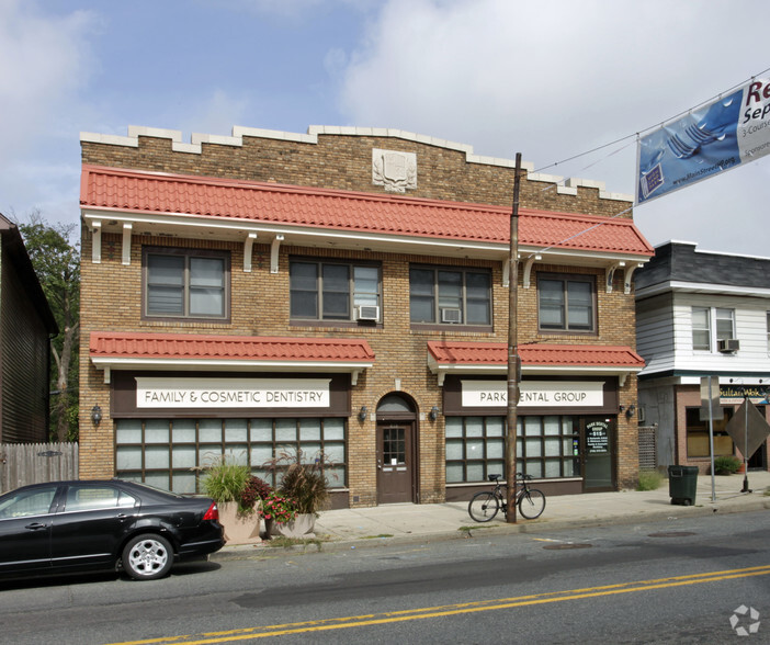 Primary Photo Of 513R Raritan Ave, Highland Park Office Residential For Lease