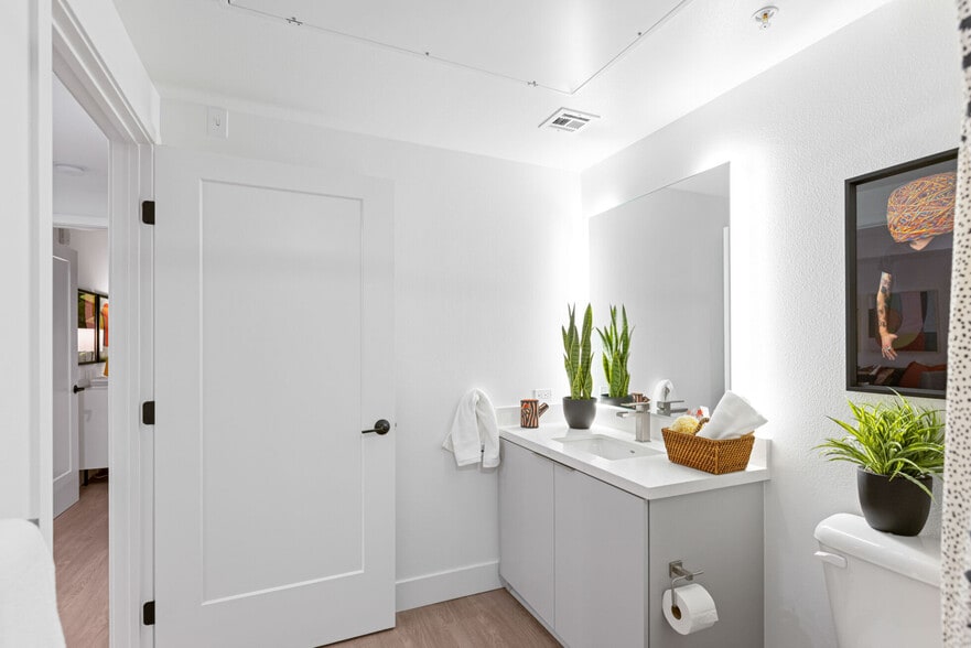 More Photos Of 4353 Park Blvd, San Diego Apartments For Lease