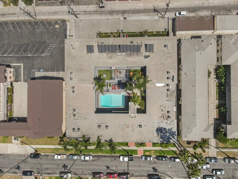 More Photos Of 621 E 99th St, Inglewood Apartments For Sale