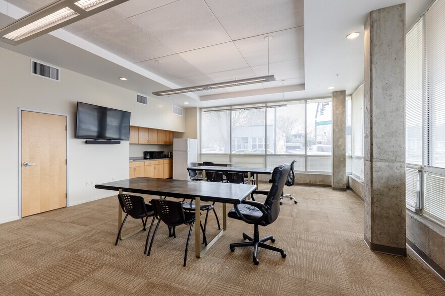 More Photos Of 375 NE Shaver St, Portland Apartments For Sale