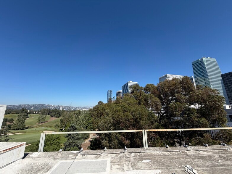 More Photos Of 10203 Santa Monica Blvd, Los Angeles Office For Lease