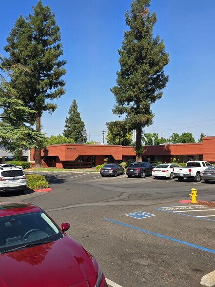 More Photos Of 2909 Coffee Rd, Modesto Medical For Sale