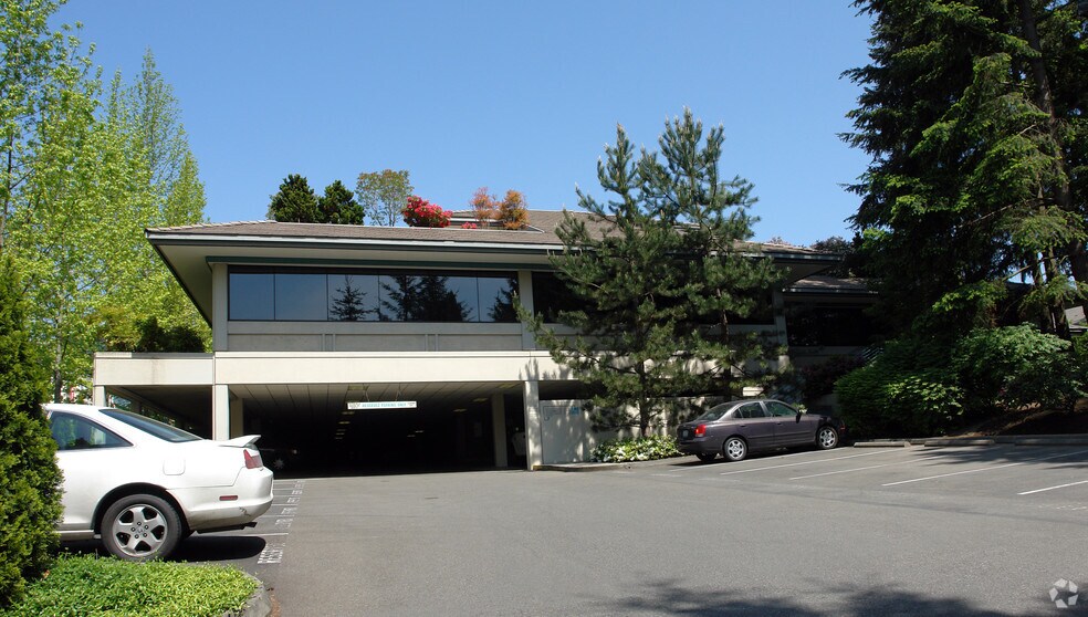 More Photos Of 10801 Main St, Bellevue Office For Lease