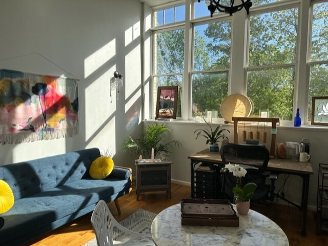 More Photos Of 100 S Mulberry St, Dickson Coworking Space