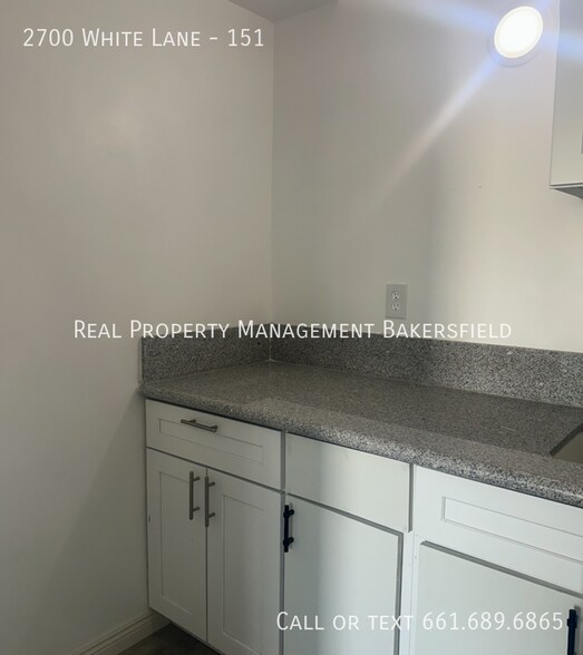 More Photos Of 2700 White Ln, Bakersfield Apartments For Sale