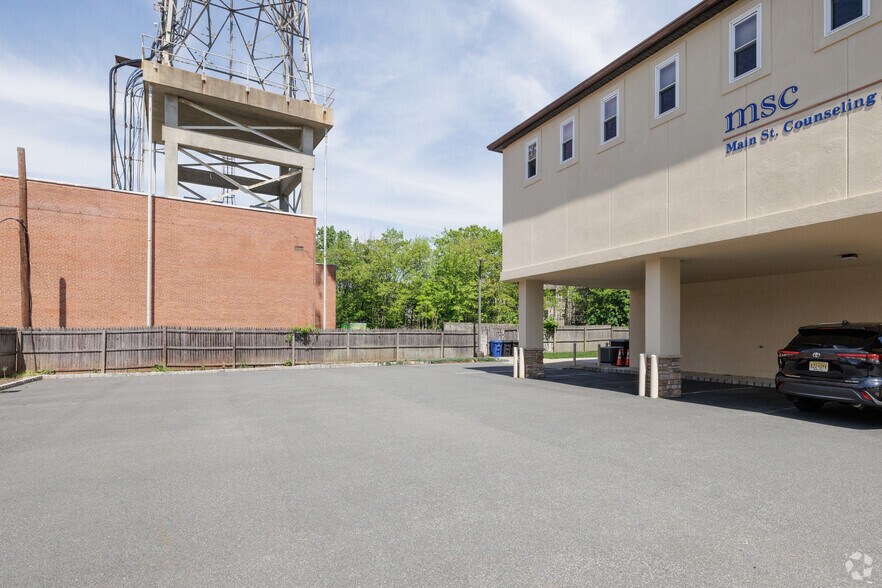More Photos Of 8 Marcella Ave, West Orange Medical For Sale