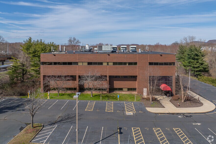 More Photos Of 599 Research Pky, Meriden Office For Sale