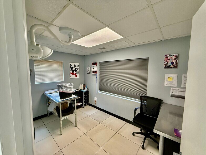 More Photos Of 1701 E Gary Rd, Lakeland Unknown For Lease