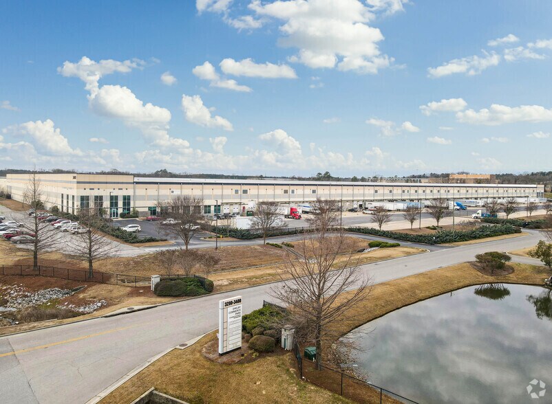 More Photos Of 3400 Highway 31, Calera Distribution For Lease