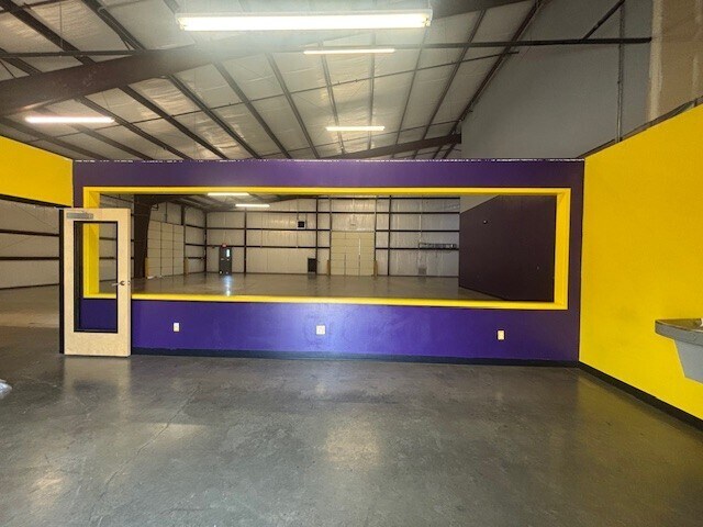 More Photos Of 11701 Hero Way W, Leander Schools For Lease