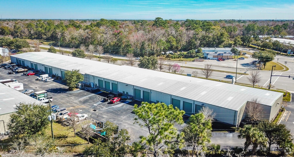 More Photos Of 2100 Ronald Reagan Blvd, Longwood Showroom For Sale
