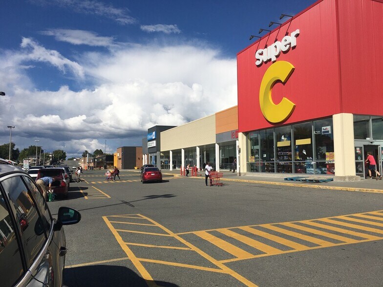 Primary Photo Of 4 15E Rue, Rouyn-noranda Freestanding For Lease