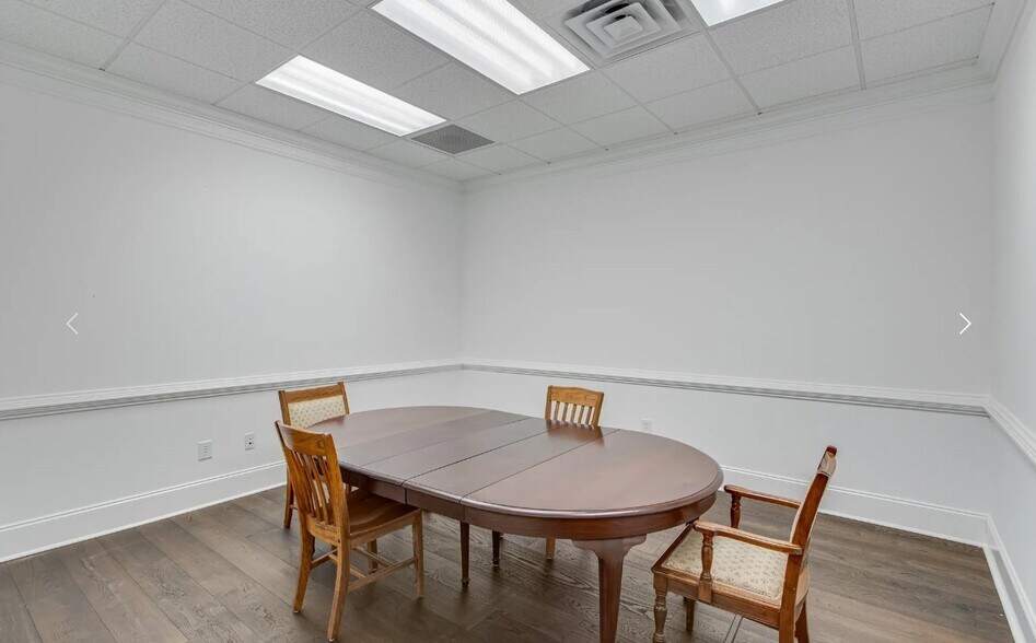 More Photos Of 5650 Georgia Highway 400, Cumming Office For Lease