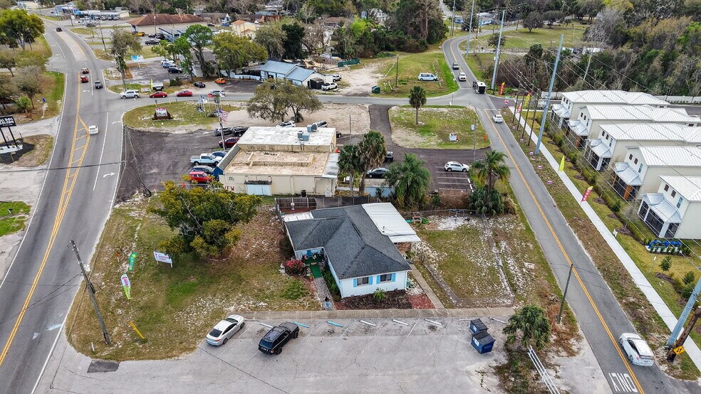 More Photos Of 4075 N County Road 19A, Mount Dora Daycare Center For Sale