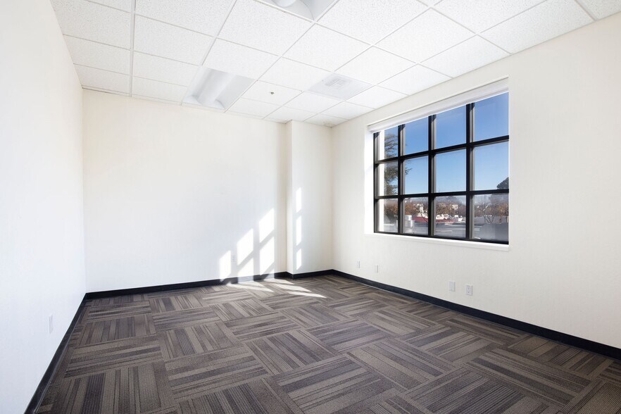 More Photos Of 321 Castro St, Mountain View Office For Lease