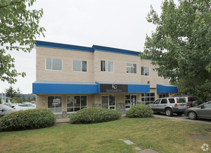 More Photos Of 937 Dunford Ave, Langford Light Distribution For Lease