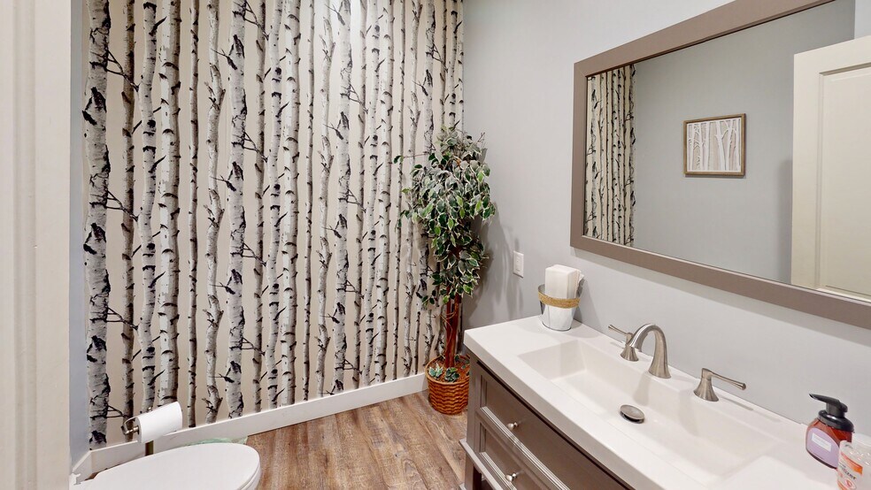 More Photos Of 140 W Front St, Perrysburg Office For Sale