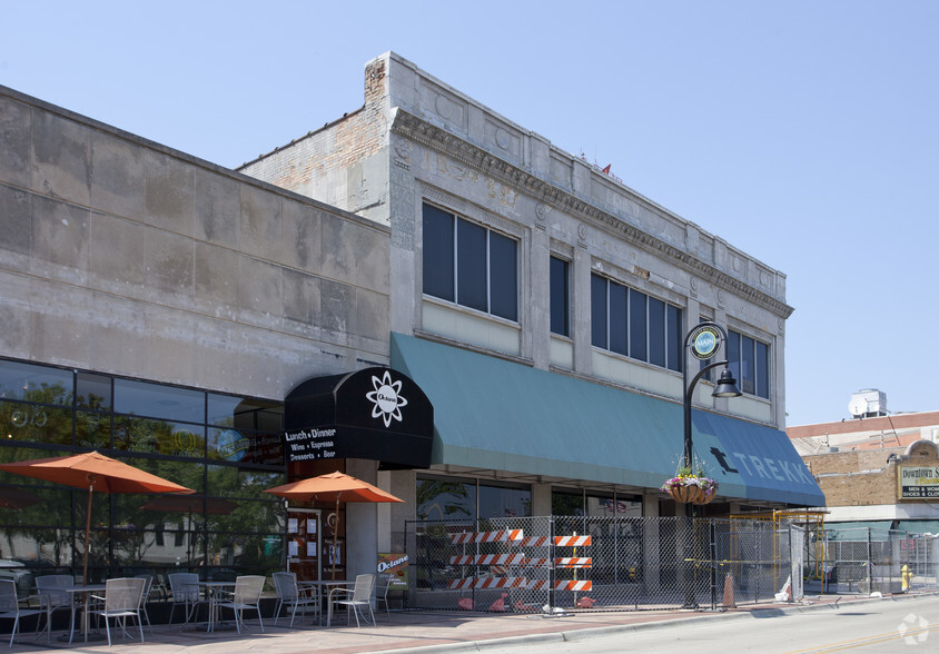 Primary Photo Of 134 N Main St, Rockford Office For Sale