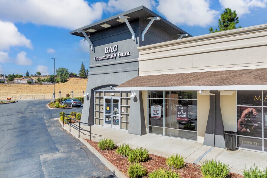 More Photos Of 3440-3448 Deer Valley Rd, Antioch Freestanding For Lease