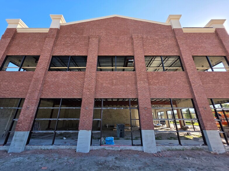 More Photos Of 425 S Woodland Blvd, Deland Office For Sale